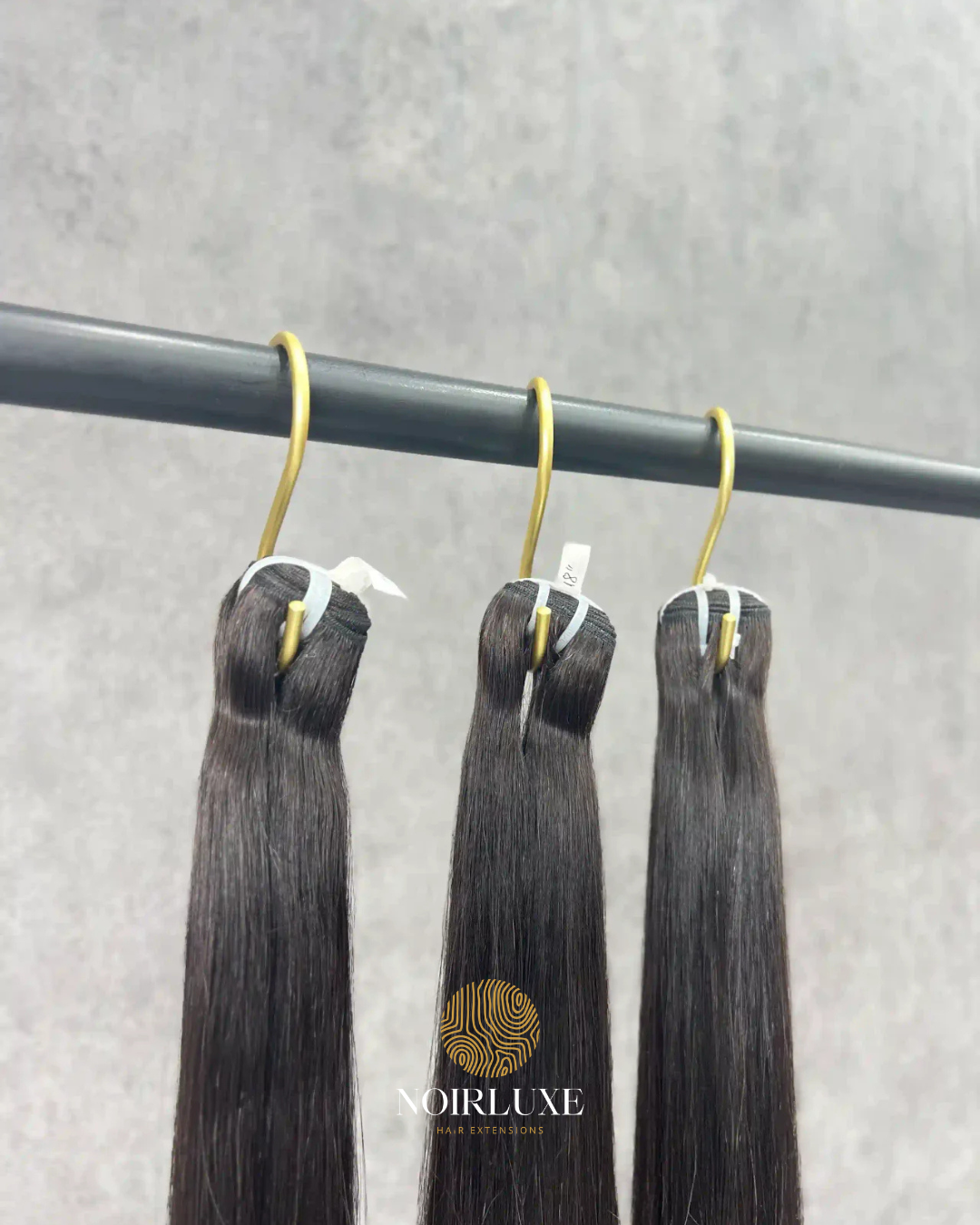 NoirLuxe virgin straight human hair bundle in natural black
